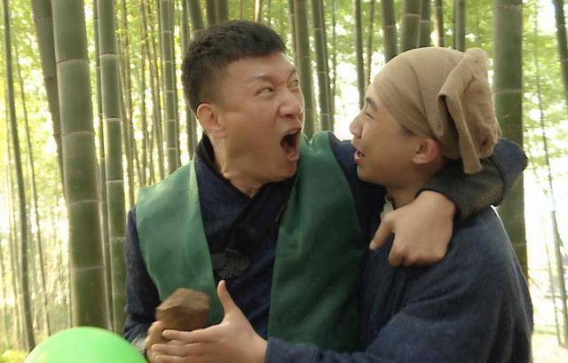 差在哪？男人帮：我们没有规则<strong></p>
<p>上币规则</strong>！极限成员：我们的规则就是规则！