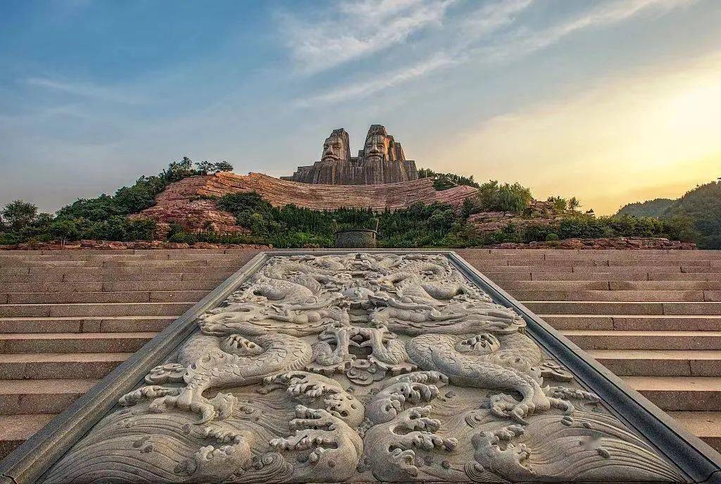 跟着纪念币去旅游 | 热火河南<strong></p>
<p>币森币</strong>，币上游