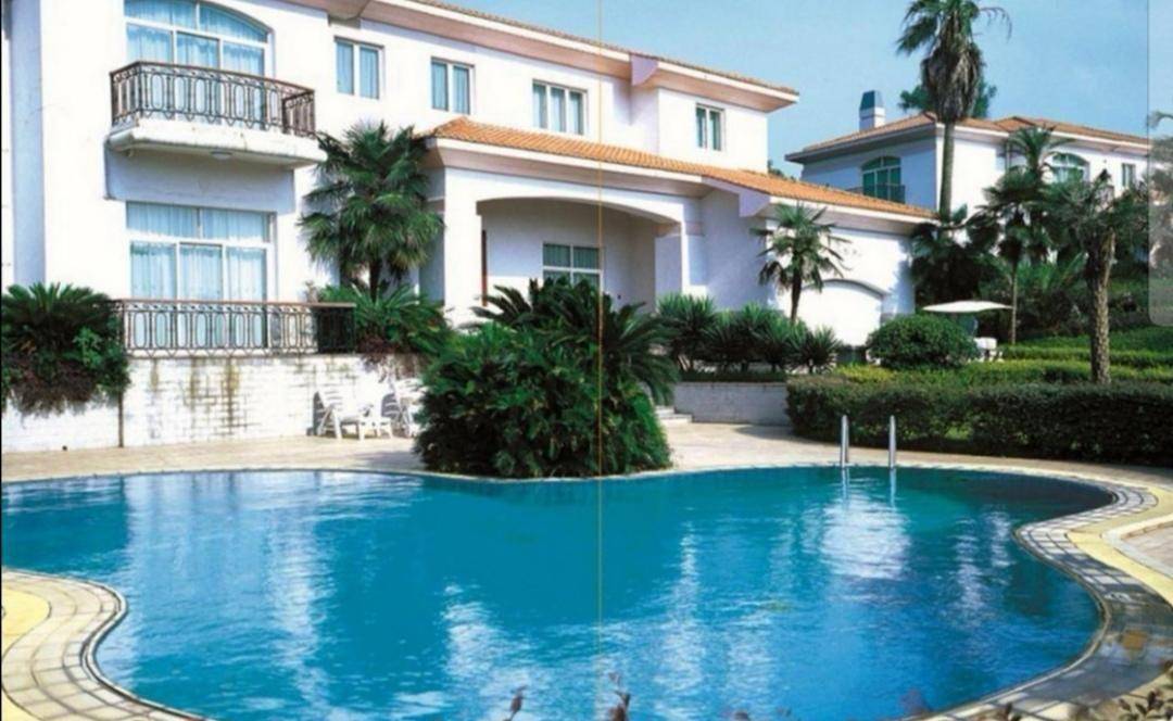 《姐姐》宿舍背景曝光<strong></p>
<p>麦币网</strong>，是当地奢华酒店，最贵房间8888网民币一晚