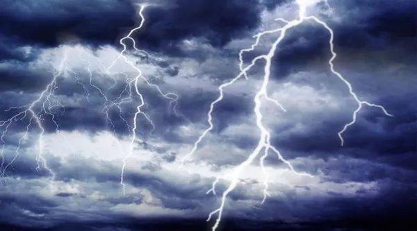 币圈巨震！全球最大加密币交所被查<strong></p>
<p>币世界币圈</strong>，股价已跌去90%，木头姐狂抛售…此前多家平台爆雷