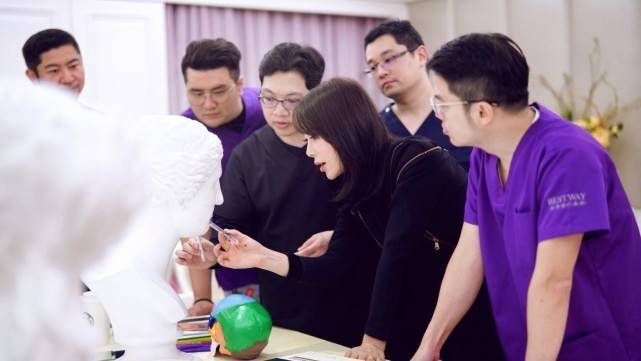 成立艾尔建美学官方培训基地 柏荟与艾尔建美学强强携手