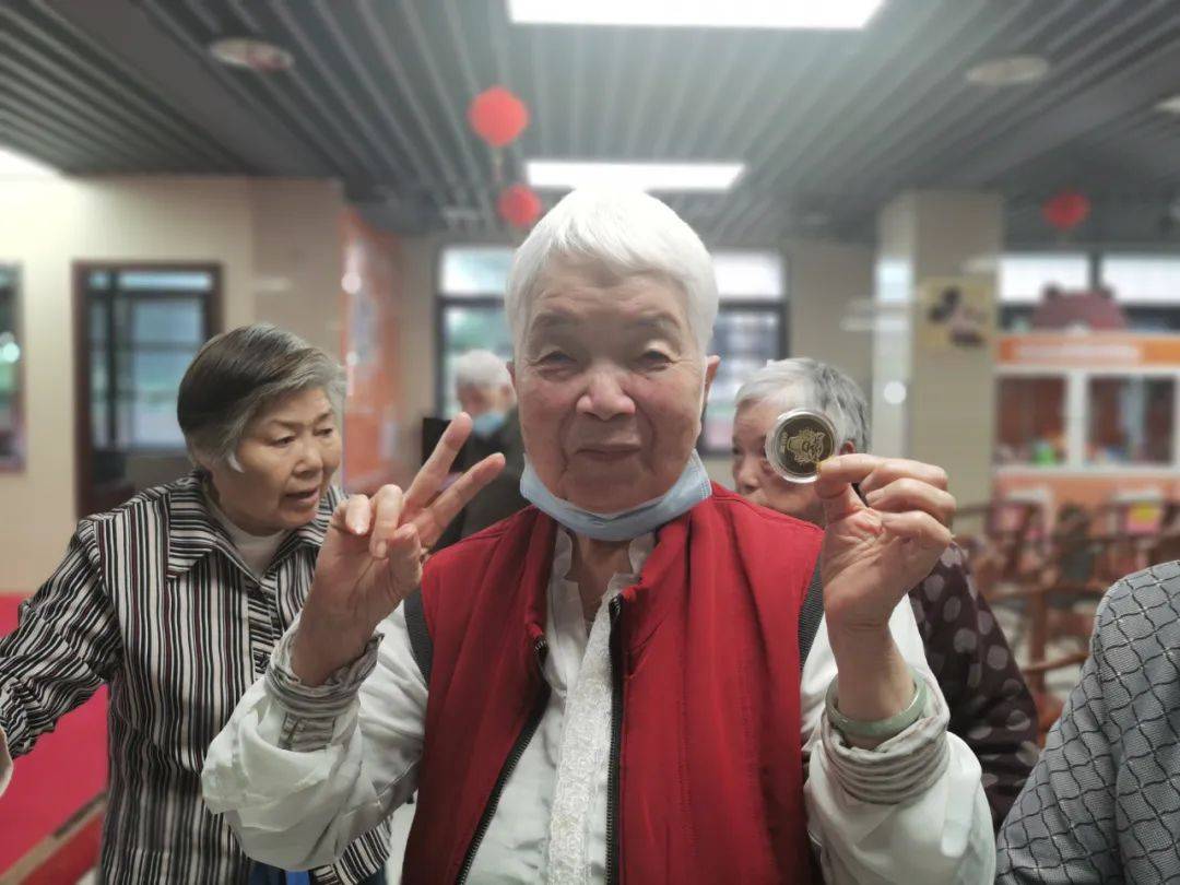 鶴龄珍藏<strong></p>
<p>福币</strong>！国德“福虎币”来了！