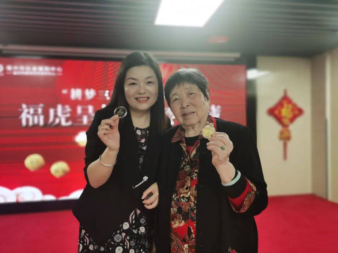 鶴龄珍藏<strong></p>
<p>福币</strong>！国德“福虎币”来了！