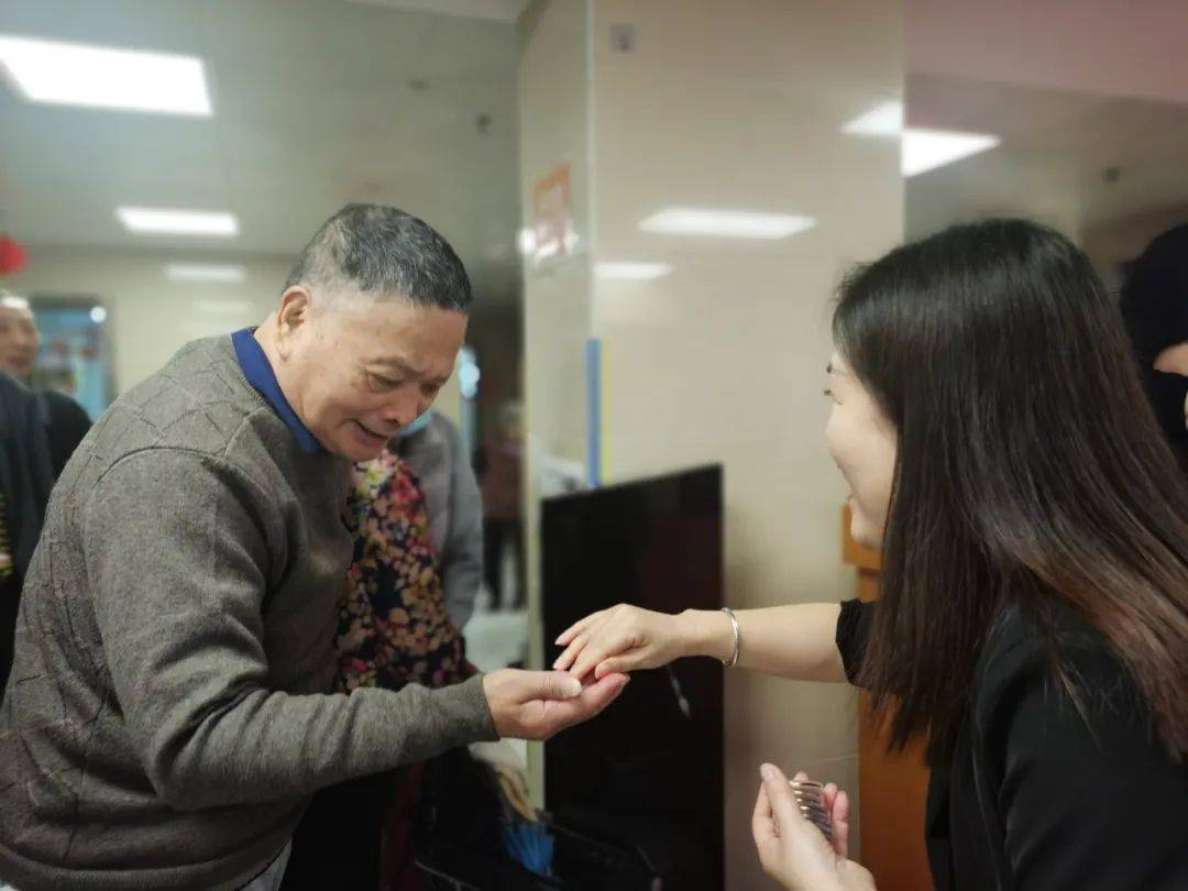 鶴龄珍藏<strong></p>
<p>福币</strong>！国德“福虎币”来了！