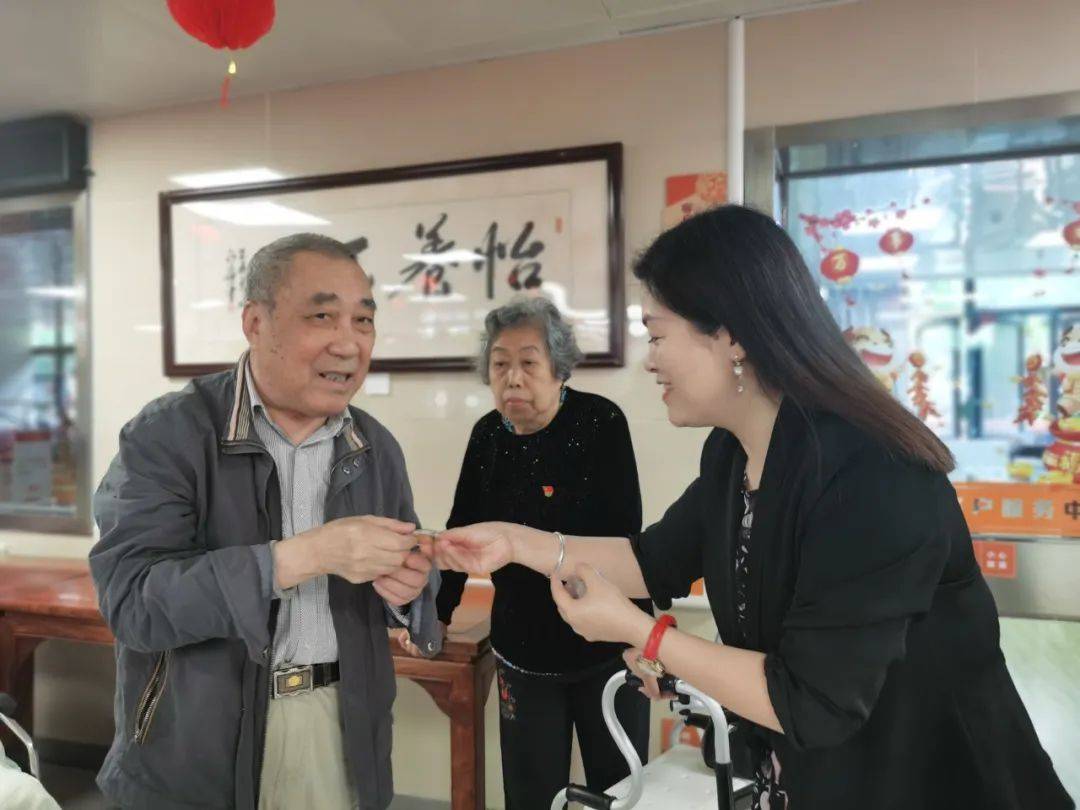 鶴龄珍藏<strong></p>
<p>福币</strong>！国德“福虎币”来了！