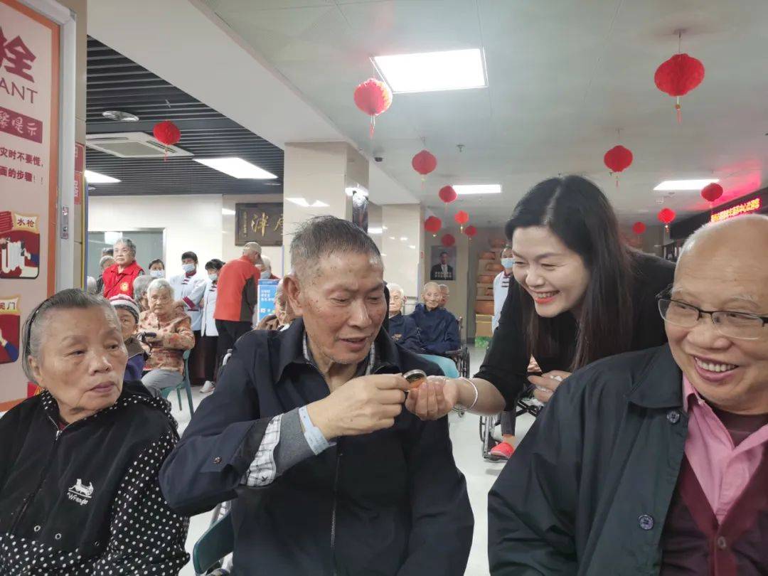 鶴龄珍藏<strong></p>
<p>福币</strong>！国德“福虎币”来了！