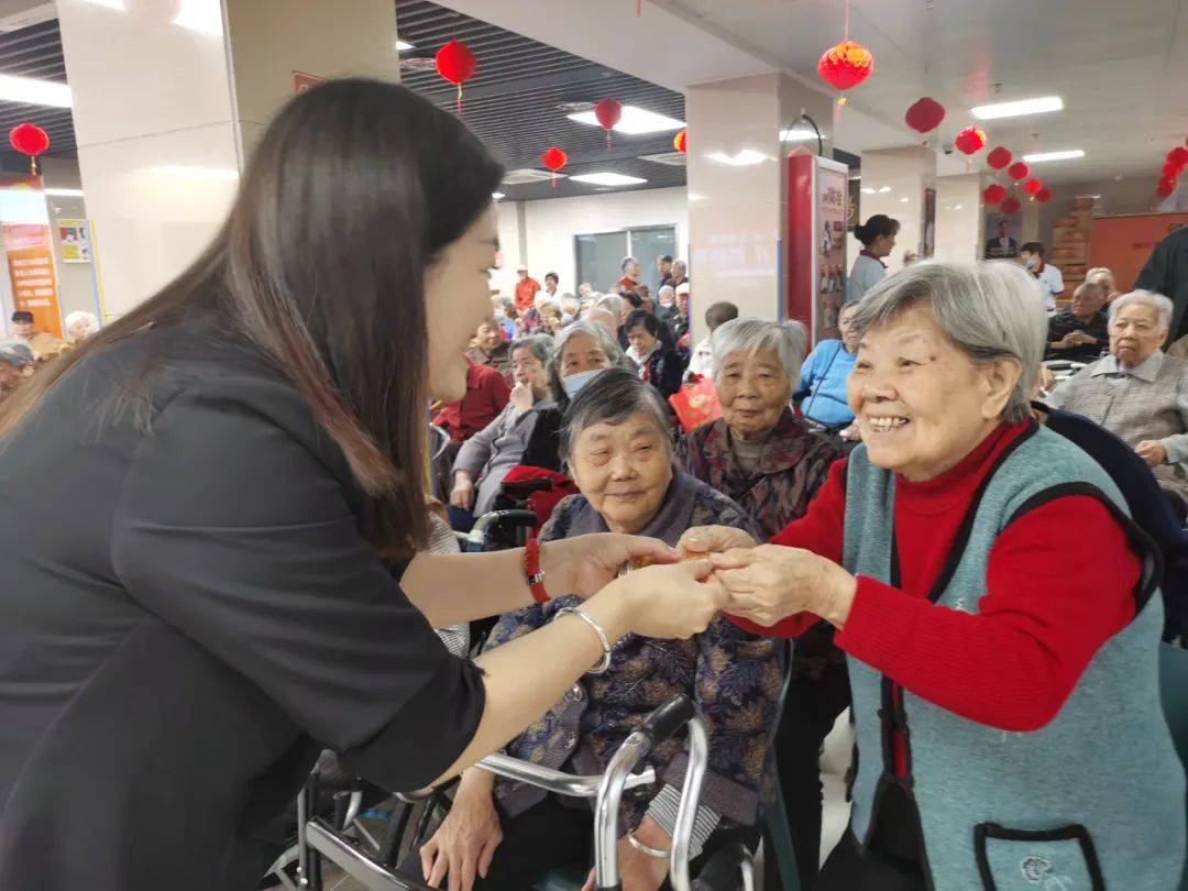 鶴龄珍藏<strong></p>
<p>福币</strong>！国德“福虎币”来了！