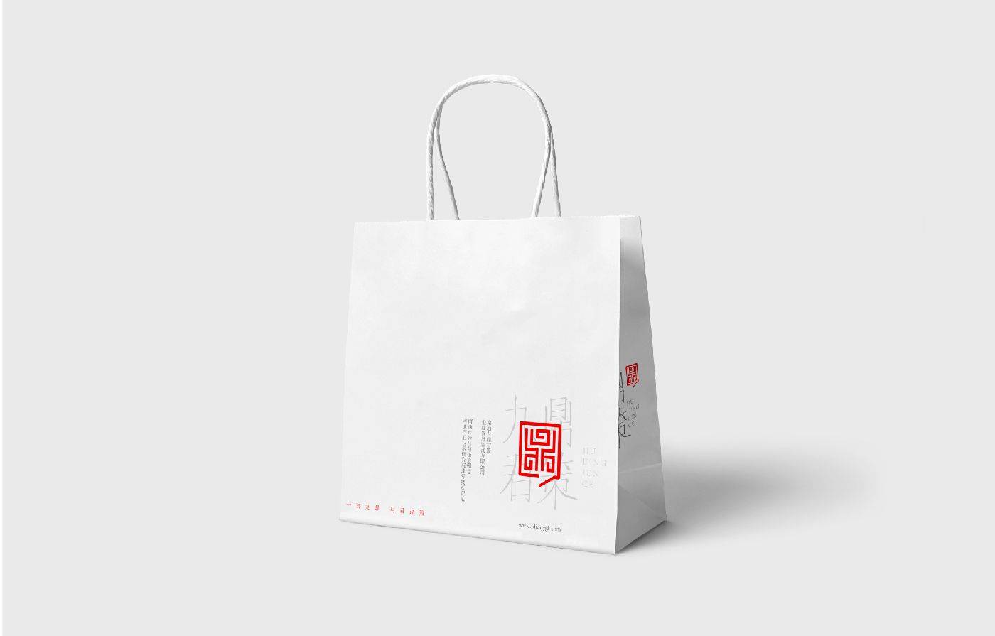 一个长在<strong></p>
<p>法币符号</strong>我审美上的“符号”