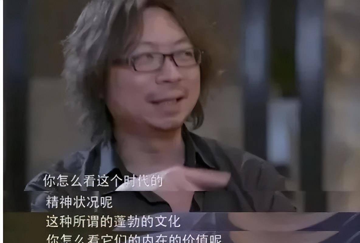 她“粉饰”网暴<strong></p>
<p>白币网</strong>，满口假话！明星访谈不是“洗白”就是“镶金”？
