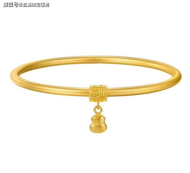 古法黄金手镯多少钱一克<strong></p>
<p>今日银价多少钱一克</strong>？和普通黄金手镯价格一样吗？