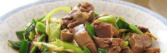 好吃到吮指、咂舌的家常菜<strong></p>
<p>大盘指</strong>，简单又快手，吃掉一大盘还不过瘾！