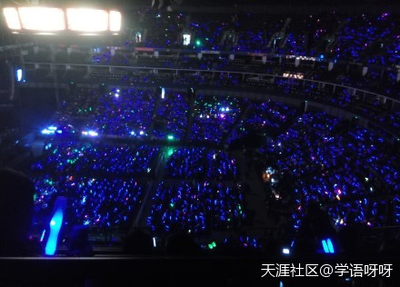 中投融果然壕气<strong></p>
<p>金中投</strong>！咪咕音乐现场群星演唱会超级精彩
