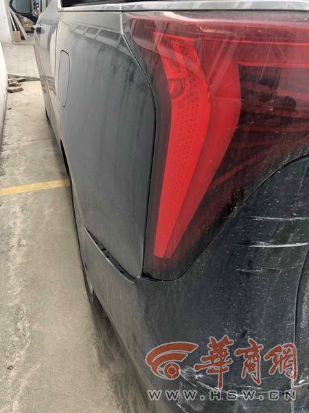 刚花70万买的车开<strong></p>
<p>待处理财产损溢</strong>了月余在4S店被撞 该咋赔偿僵持不下