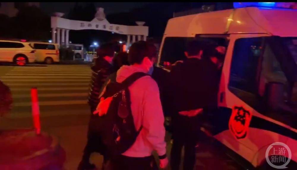 上海全年抓获9900多名诈骗人员<strong></p>
<p>上海投资理财</strong>，推出首款反诈游戏“反了个诈”