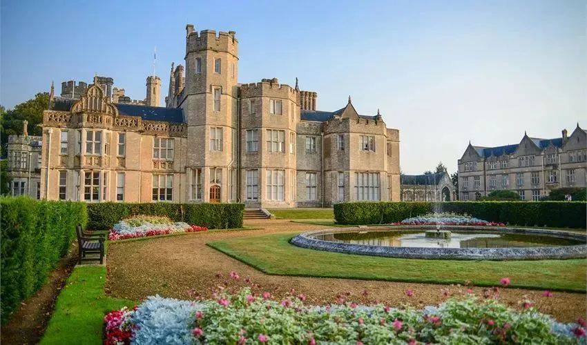 英国顶级私校Canford夏校来啦<strong></p>
<p>理财规划师证书</strong>！在全英最美校园度过这个夏天~