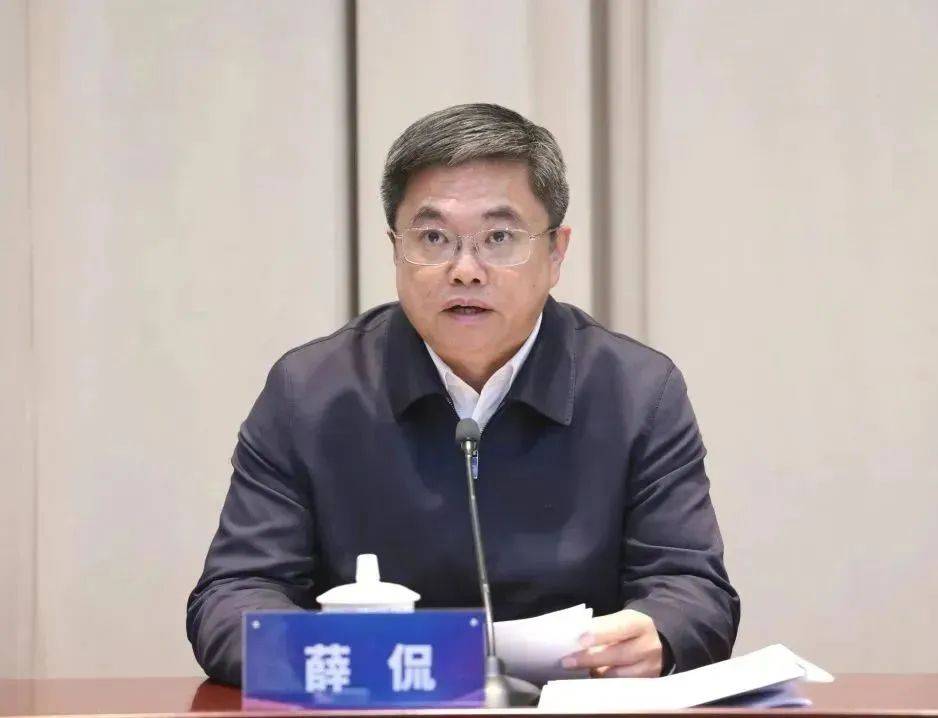 杨浦区重点产业链链长制工作推进大会召开