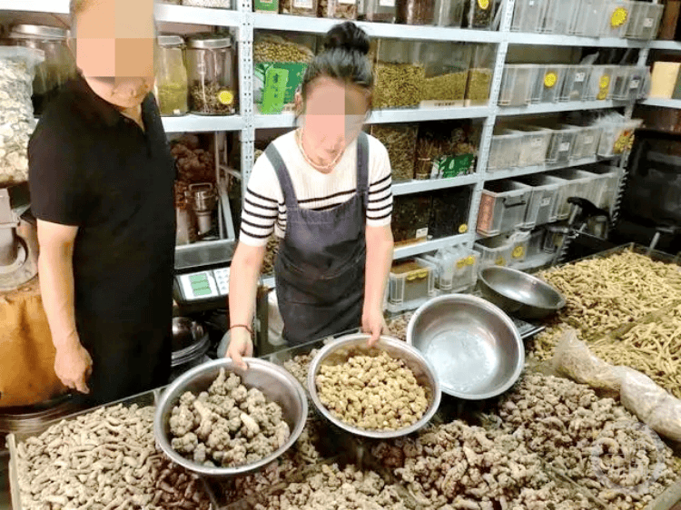 深扒中药材“白术造富”神话：资本涌入掮客压货<strong></p>
<p>币圈造富神话</strong>，“比黄金还疯”纯属炒作