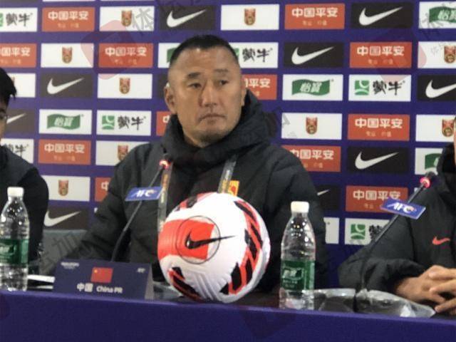 战平韩国<strong></p>
<p>炒币前炒币后</strong>！国少主帅上村健一：换人慢半拍 打法高压逼抢主动出击