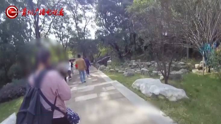 “亲爱的<strong></p>
<p>币圈话题</strong>,千万别说漏嘴!”68岁贵州阿姨遇“黄昏恋”,监控拍下……