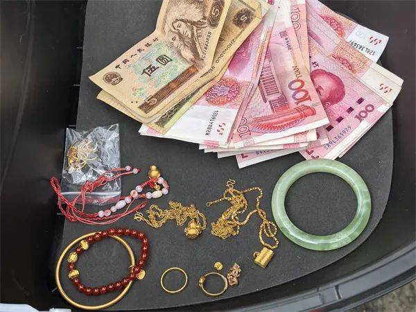 男子对前妻动起“歪脑筋”<strong></p>
<p>币圈话题</strong>，潜入其家中……上海警方：刑拘