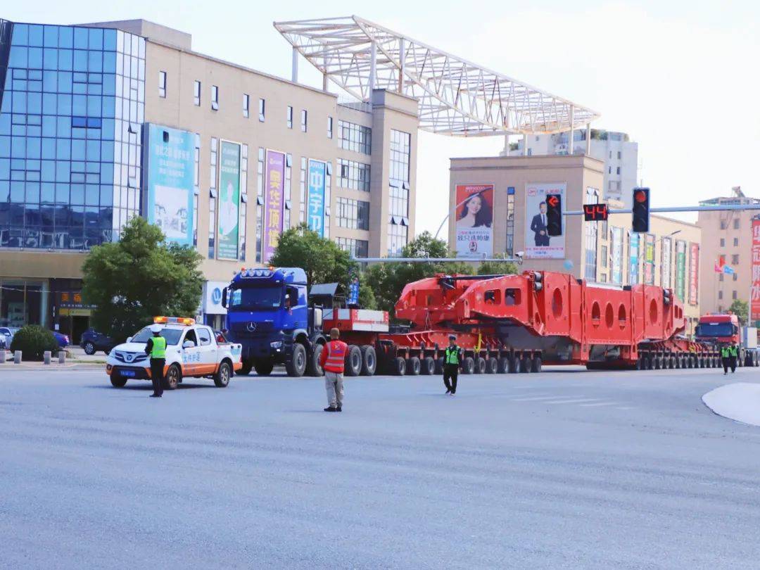 “巨无霸”再现江西<strong></p>
<p>优宝币价格</strong>！这回重达428吨！