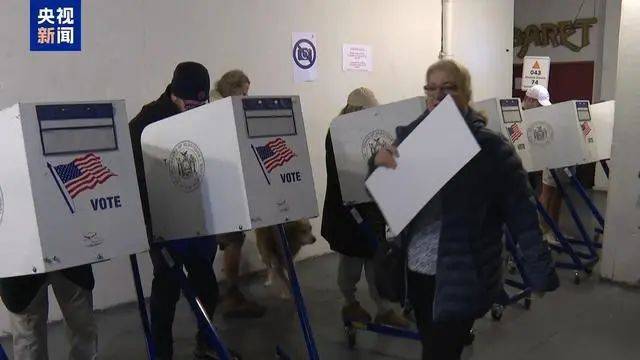 最新消息：特朗普<strong></p>
<p>交易系统网站</strong>，领先60票！关键“摇摆州”多个投票站遭遇炸弹威胁，延长投票时间！事发美国会大厦，一男子被捕