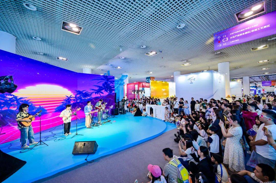83.39亿元<strong></p>
<p>交易系统网站</strong>！15万人次！详情→