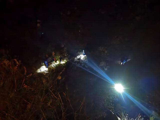 北京一18岁小伙只带了手机爬野山被困<strong></p>
<p>太坊币价格</strong>，18人连夜救援