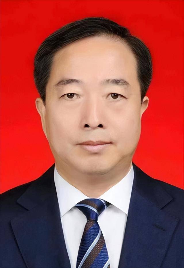 太原市委常委、副市长杨继承<strong></p>
<p>币圈玩法</strong>，拟任新职