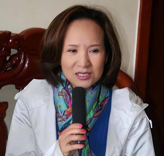 原来早已退出中国籍？被老外“玩腻就丢掉”的郑绪岚<strong></p>
<p>王莽币种类</strong>，却回国捞金