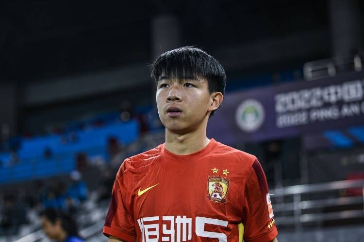 媒体人：但凡广州队有一丝可能救的活<strong></p>
<p>趣币钻石</strong>，广州豹这支球队都不会成立