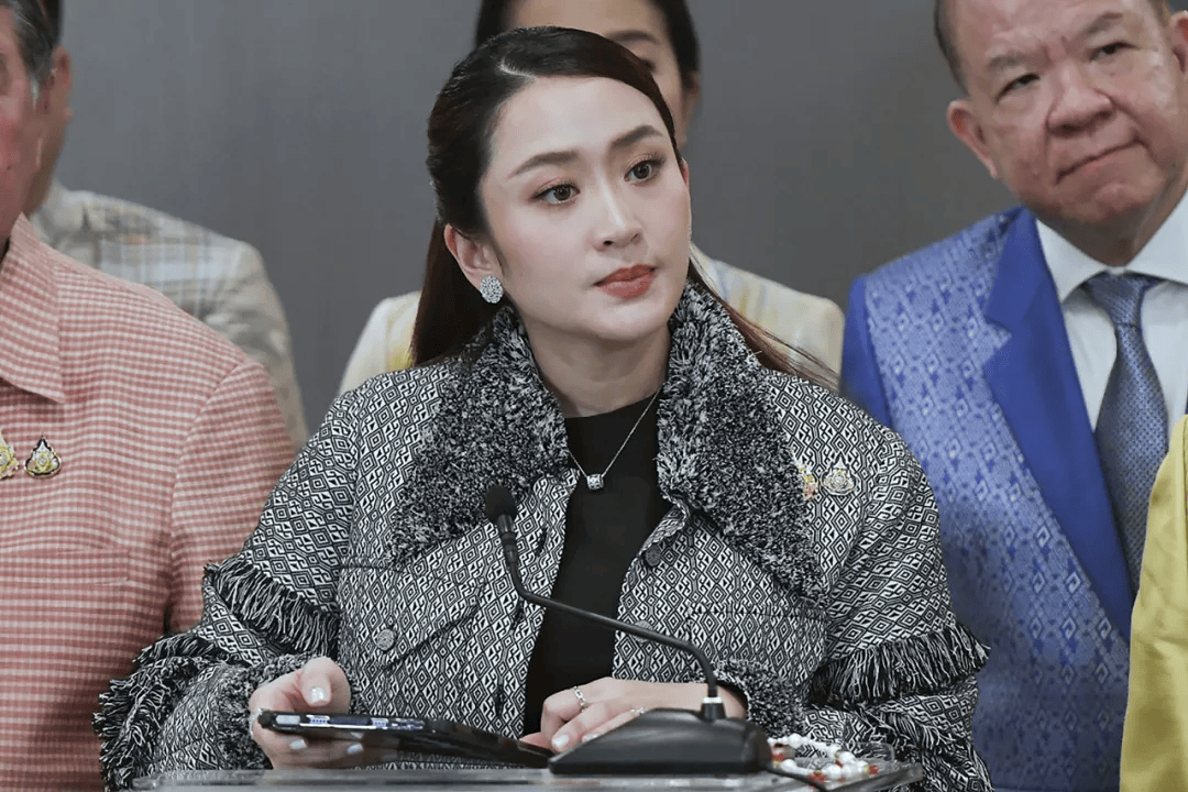 “你好<strong></p>
<p>币圈李笑来</strong>，我是国防部长，我们的人被绑架了，请你垫款”……富豪被骗100万欧元：听上去完全像真的