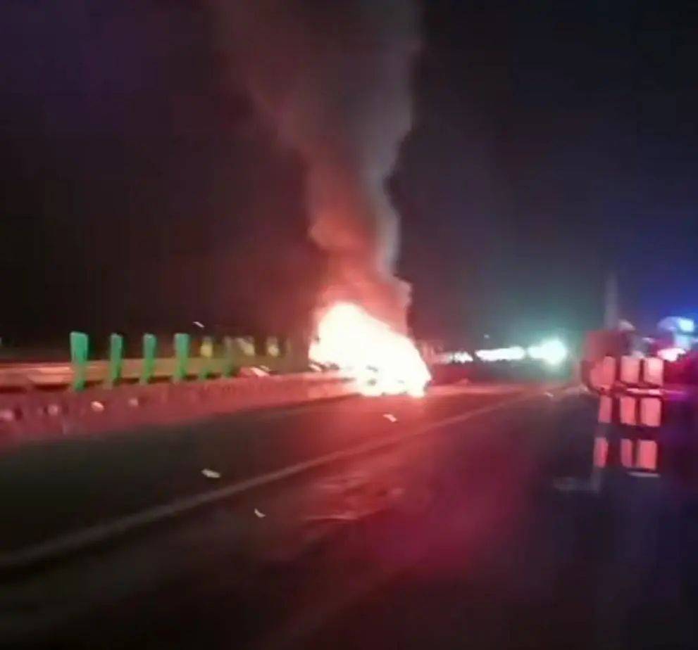 “人活活烧没了”热传！小米汽车<strong></p>
<p>三元福币</strong>，刚刚回应