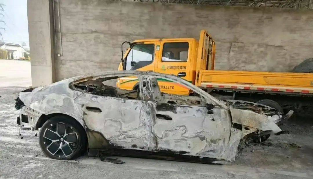 “人活活烧没了”热传！小米汽车<strong></p>
<p>三元福币</strong>，刚刚回应