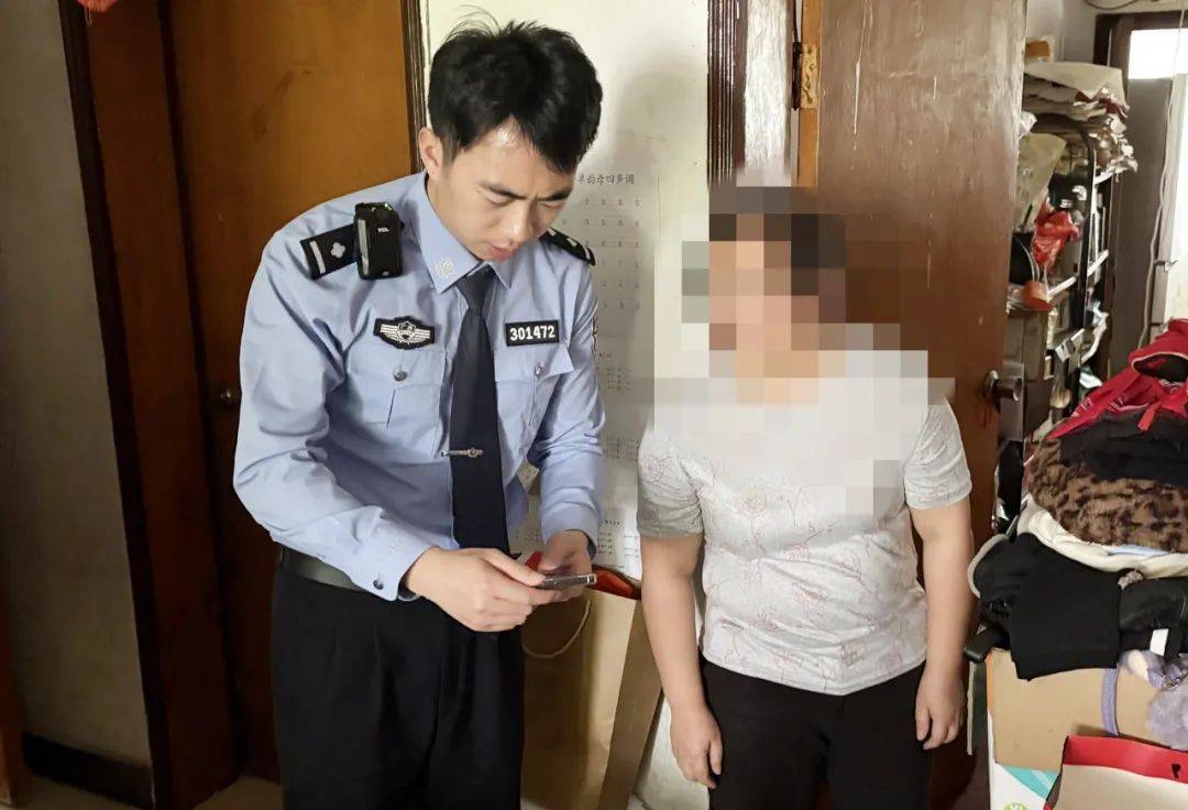 事发桂林<strong></p>
<p>坐以待币</strong>！背包里装的1000000元现金被警方紧急拦截