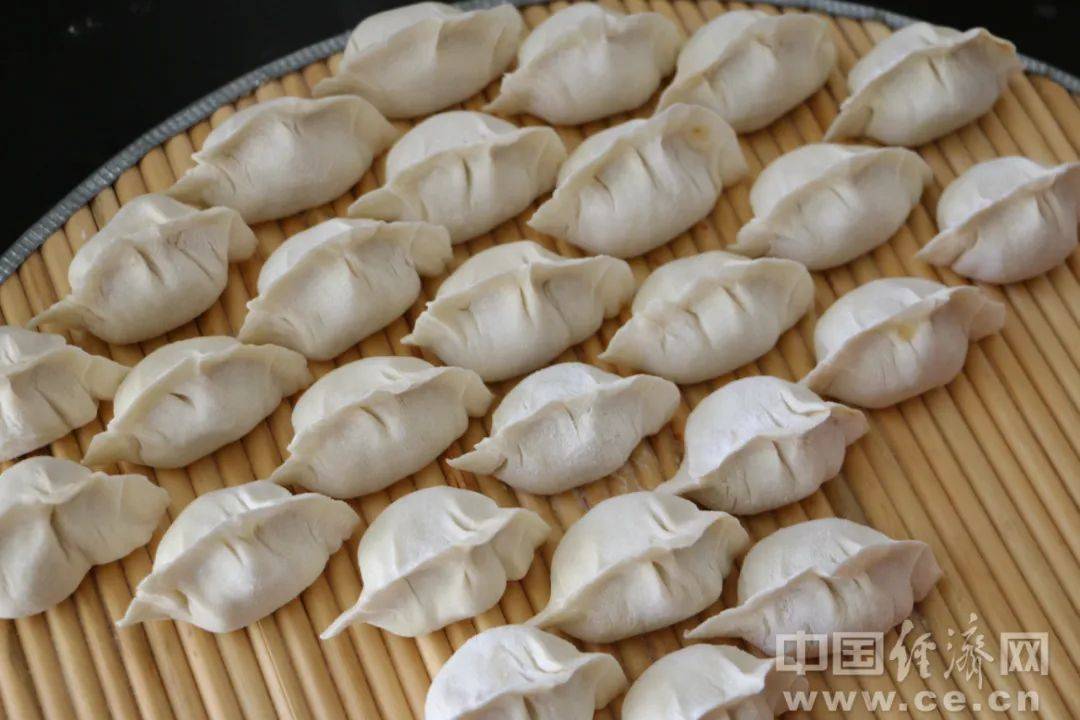 韩国企业在美申请“饺子外观”专利获批<strong></p>
<p>坐以待币</strong>！中餐馆怎么办？