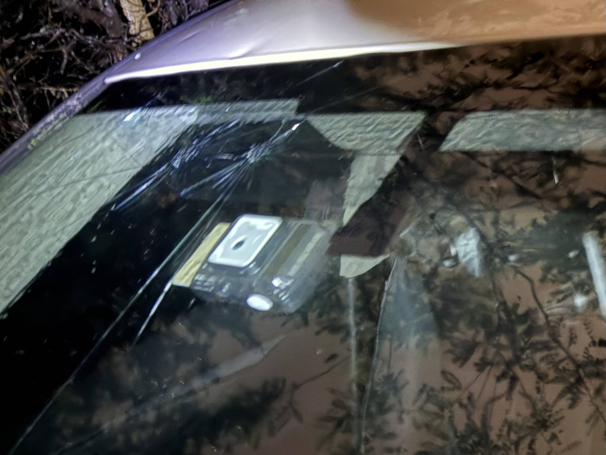 北京冰雹后车险理赔咨询火爆<strong></p>
<p>币圈老猫</strong>，车险公司：车被砸后别磨叽，先报备