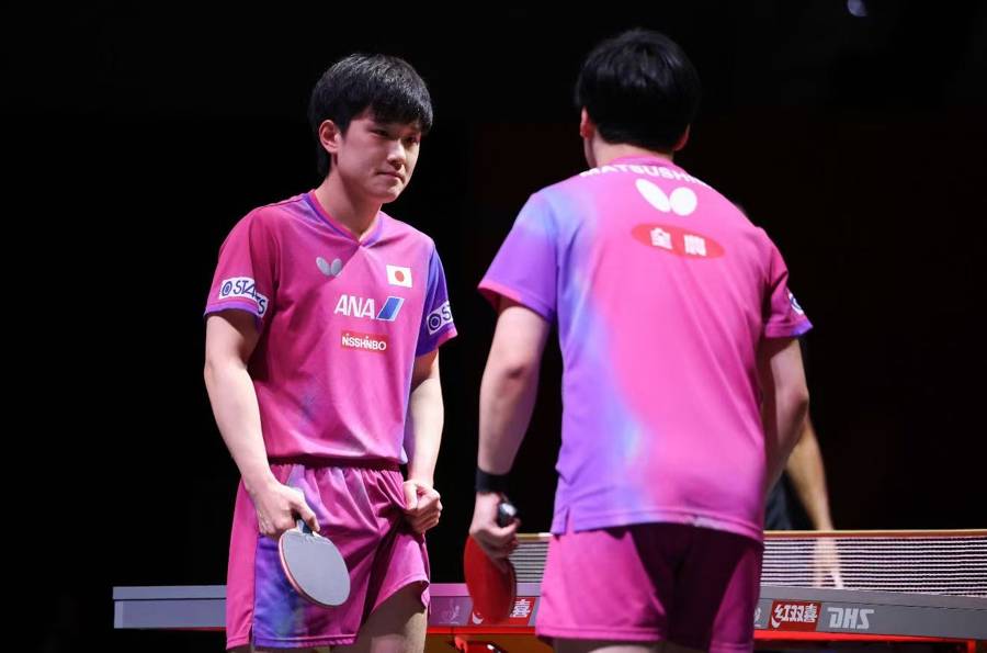 多哈世乒赛｜张本智和男单男双双线告负<strong></p>
<p>币子</strong>，第五次世乒赛之旅草草收兵