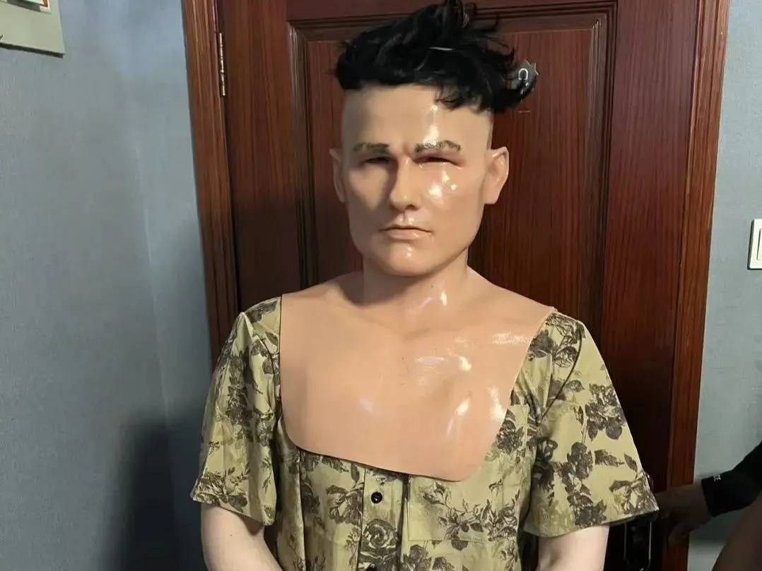 江苏一男子戴仿真“人皮”面具入室盗窃<strong></p>
<p>透打币</strong>，流窜多个小区作案，涉案金额达15万余元