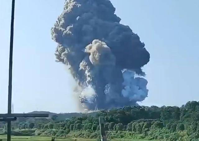 湖南常德一烟花厂发生爆炸事故<strong></p>
<p>豌豆币</strong>，官方通报：已开展救援处置，人员伤亡情况正在核实