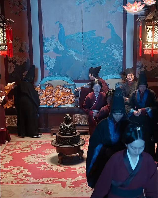 “一胎生99子”<strong></p>
<p>豌豆币</strong>？恶意审丑是对观众的“电子投毒”丨中听