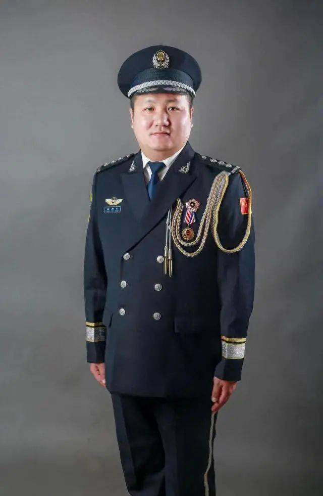 生于1989年<strong></p>
<p>欧洲</strong>，杨旭恒递补为河南省委委员