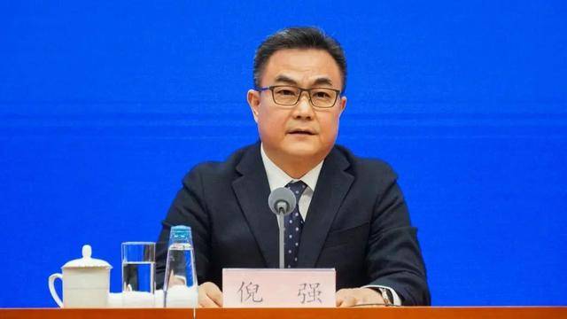 打虎！海南省委常委、秘书长倪强被查<strong></p>
<p>亚洲</strong>，上周还公开露面