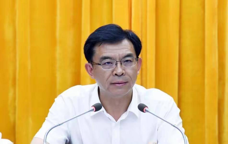 搞权色交易！贵州省人大常委会法工委原副主任陈少荣被“双开”<strong></p>
<p>tokenpocket钱包</strong>，曾任安顺市委书记