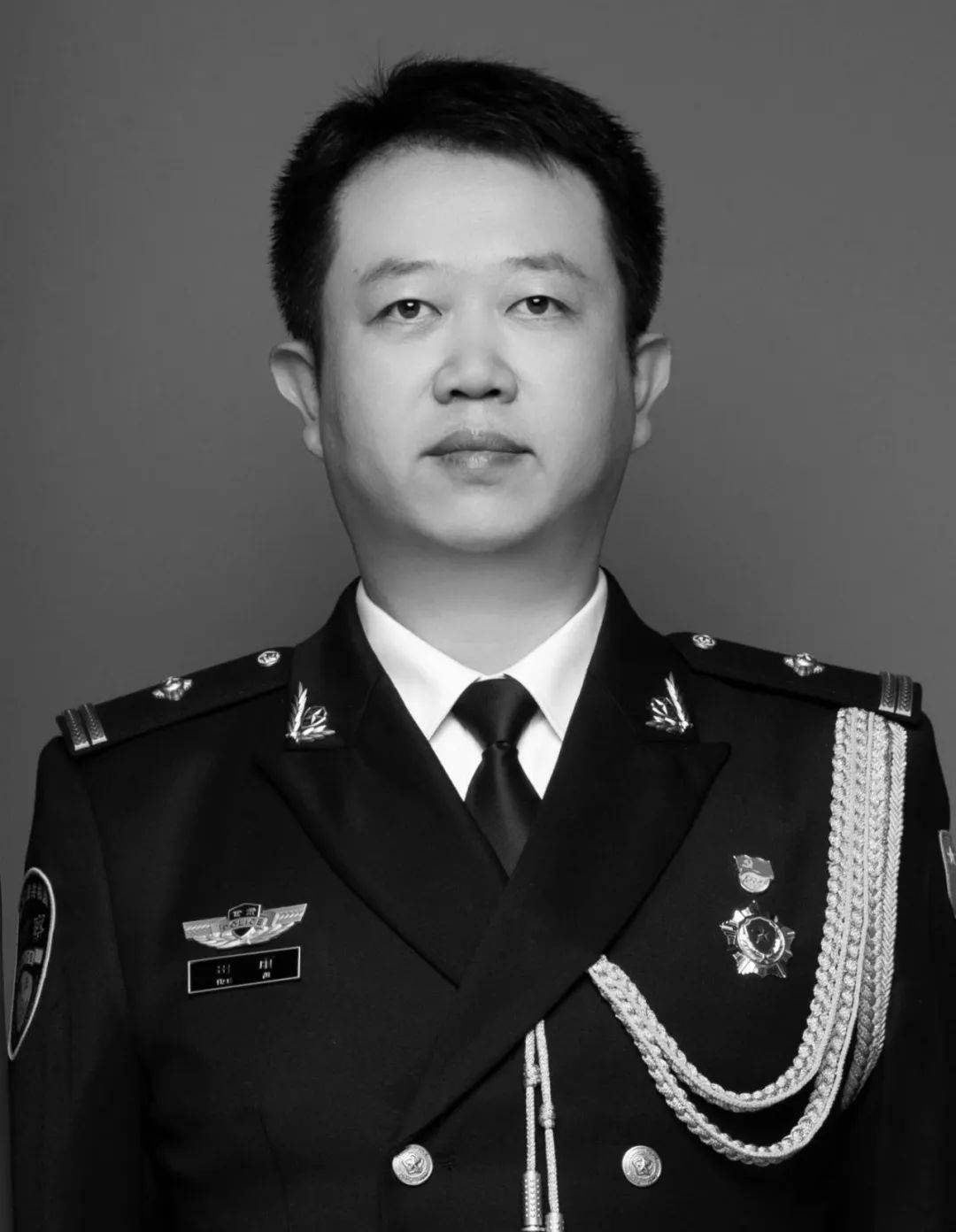 田雨经抢救无效<strong></p>
<p>tokenpocket官网下载</strong>，不幸去世！年仅45岁