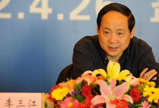 退休8年<strong></p>
<p>tokenpocket官网下载</strong>，李三江被查