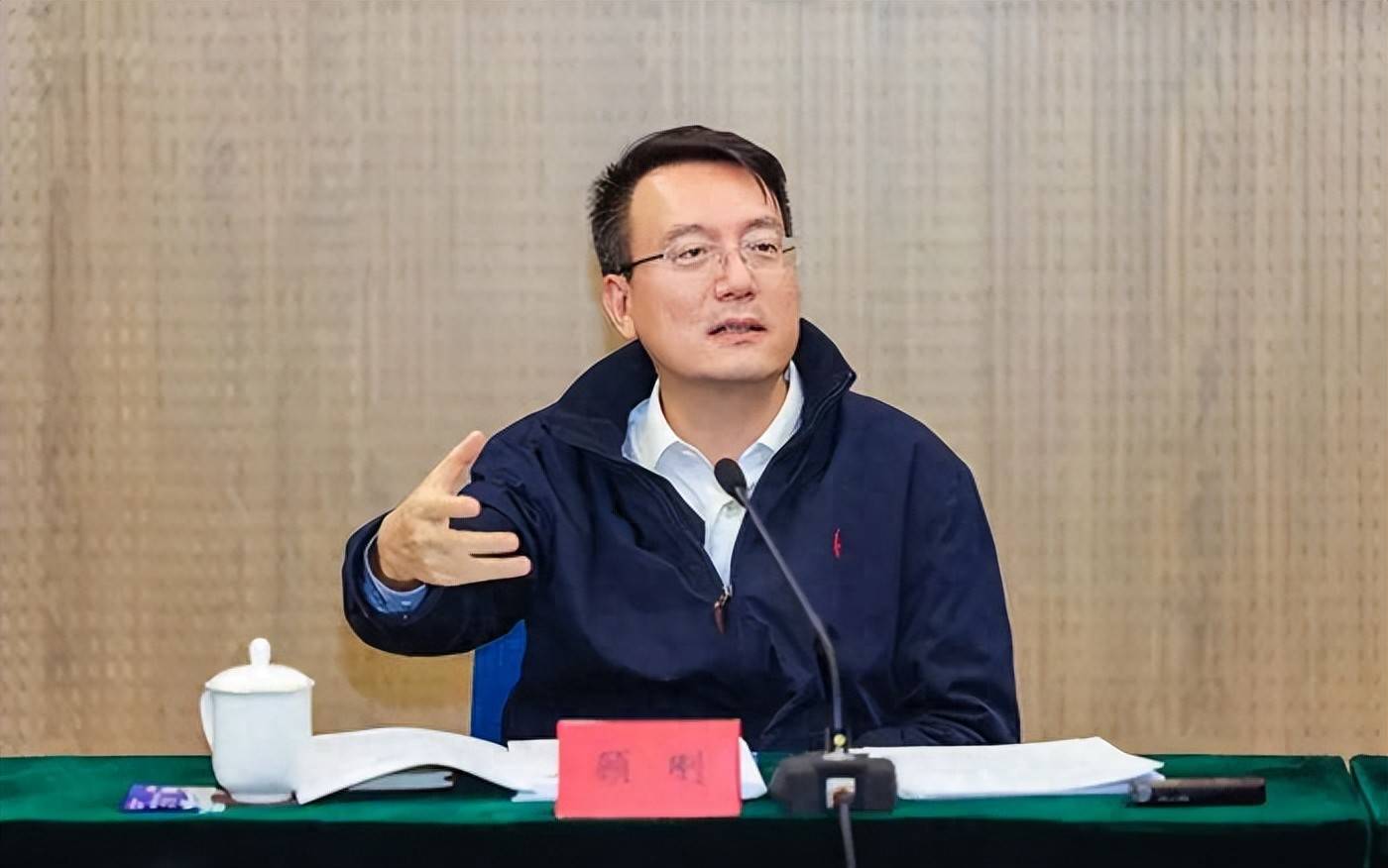 <strong></p>
<p>tokenpocket官网地址</strong>他或将成为全国副省级城市政府最年轻“一把手”