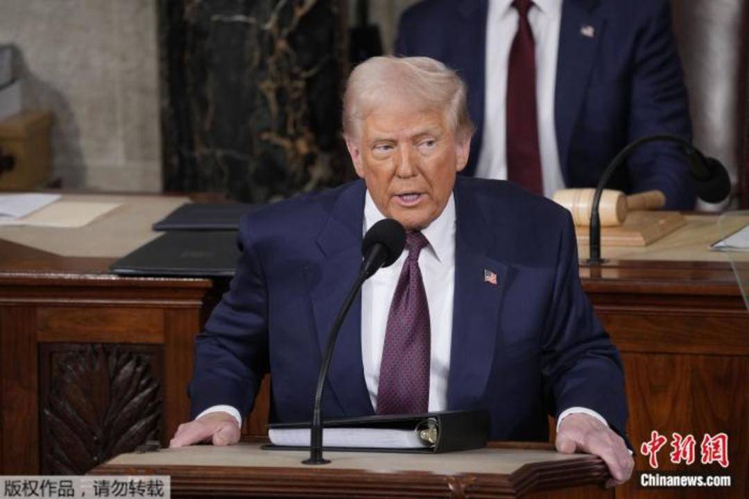 特朗普告诉泽连斯基：放弃克里米亚，永远不得加入北约