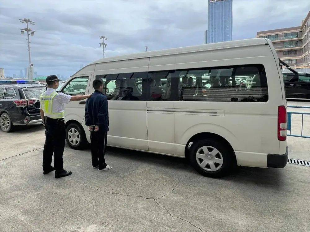 36岁内地男子靠“水下推进器”偷渡至澳门<strong></p>
<p>xmr币</strong>，被海关抓个正着，获刑4个月