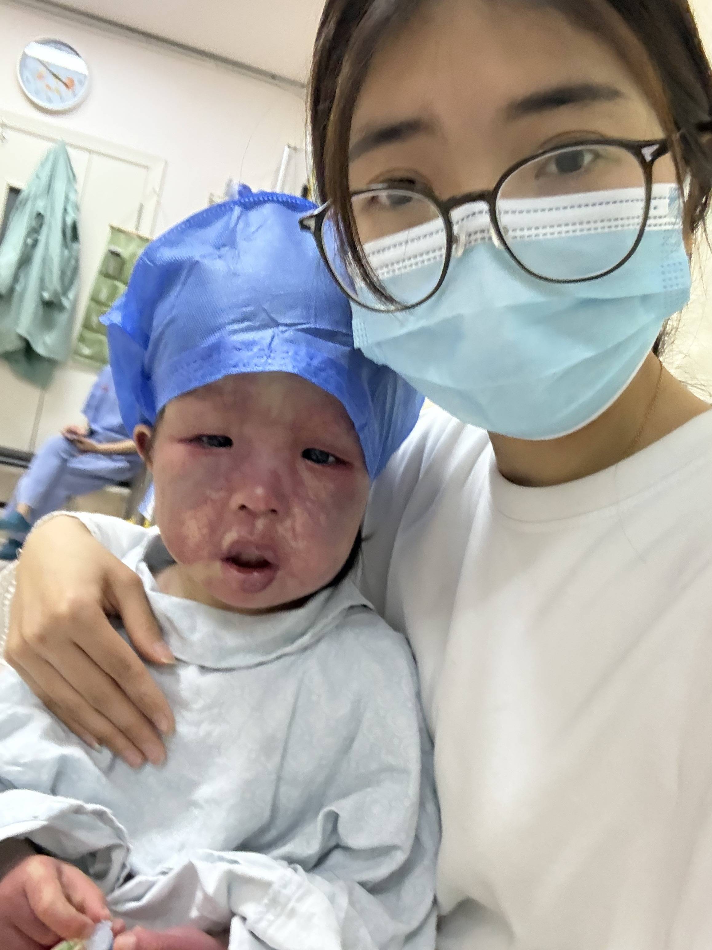 上饶6岁女童患病满身红斑<strong></p>
<p>xrp</strong>，初上幼儿园妈妈字里行间满是担心：曾经绝望，现在能看到光